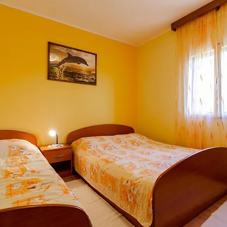 Seaside Family Friendly House With A Swimming Pool Karbuni, Korcula - 14776 *