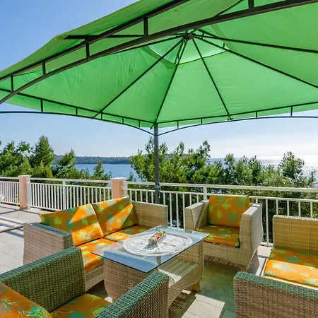 Seaside Family Friendly House With A Swimming Pool Karbuni, Korcula - 14776