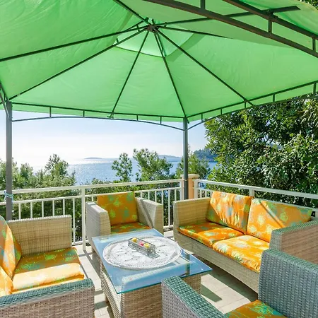 Seaside Family Friendly House With A Swimming Pool Karbuni, Korcula - 14776 Casa de Férias Prizba