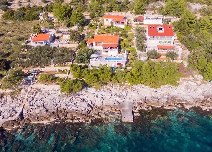 Дом отдыха Seaside Family Friendly House With A Swimming Pool Karbuni, Korcula - 14776