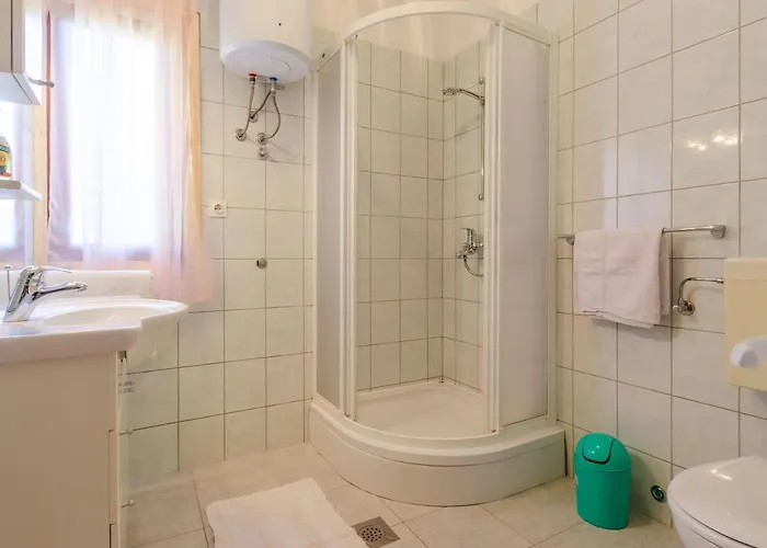 Seaside Family Friendly House With A Swimming Pool Karbuni, Korcula - 14776 *