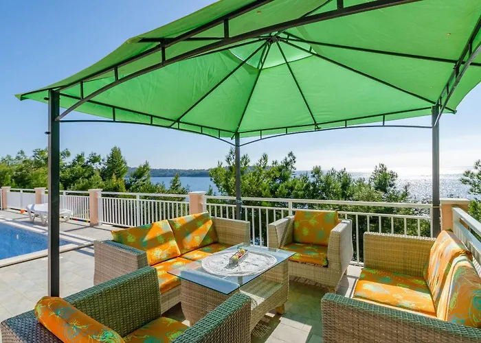 Seaside Family Friendly House With A Swimming Pool Karbuni, Korcula - 14776