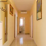 Seaside Family Friendly House With A Swimming Pool Karbuni, Korcula - 14776 Feriehus *