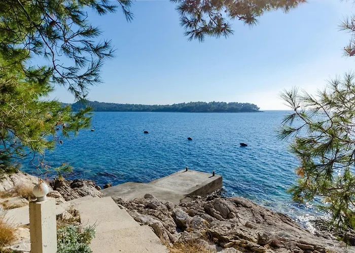 Casa de Férias Seaside Family Friendly House With A Swimming Pool Karbuni, Korcula - 14776 Prizba