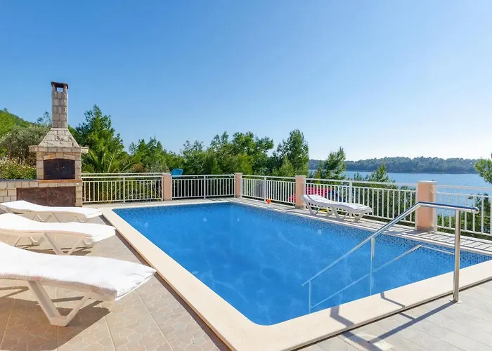 Seaside Family Friendly House With A Swimming Pool Karbuni, Korcula - 14776 Casa de Férias Prizba